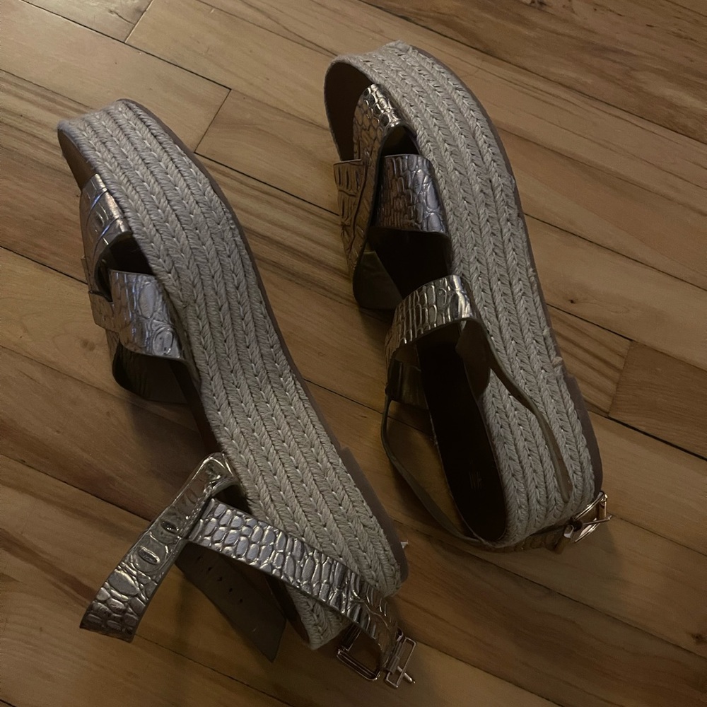 Platform sandals - Picture 4 of 5